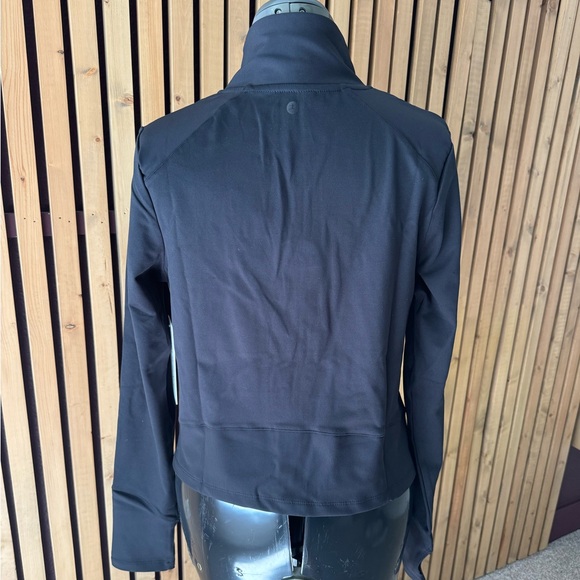 Run Jacket NEW with tags - Picture 4 of 8